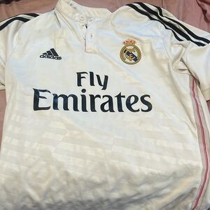 Barely worn fly Emirates men’s jersey